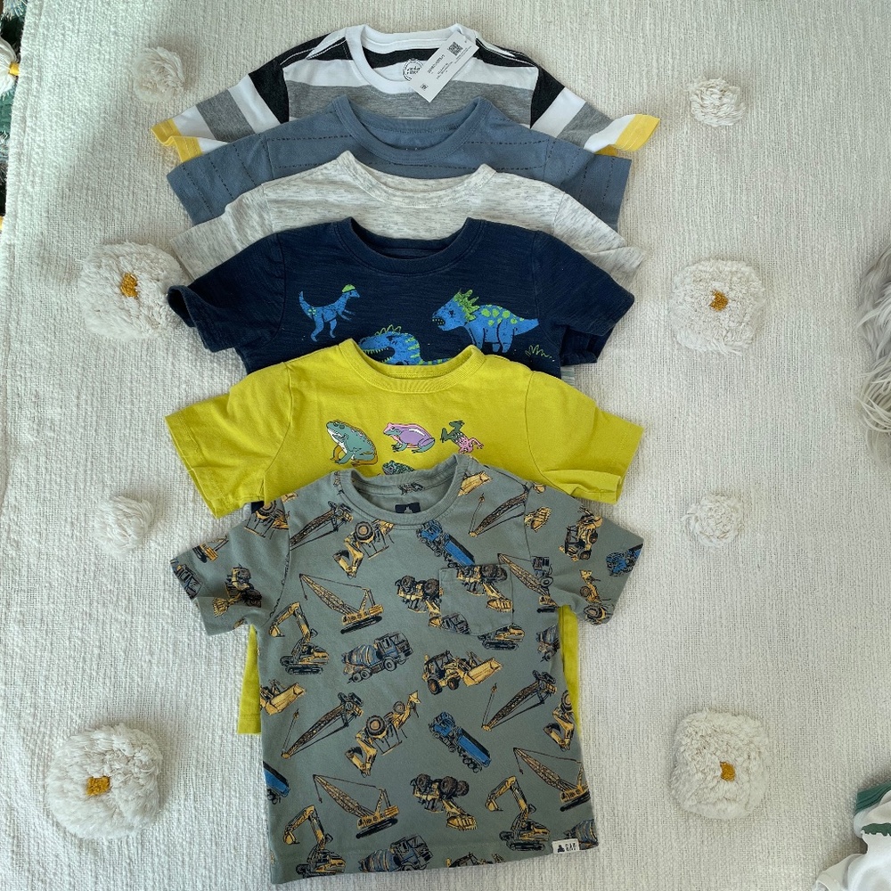 Boy Short Sleeve Tee Bundle of 6 ~ 4/5T